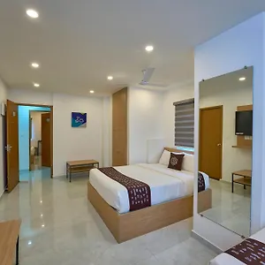 Sapphire Club Hub *** Kochi